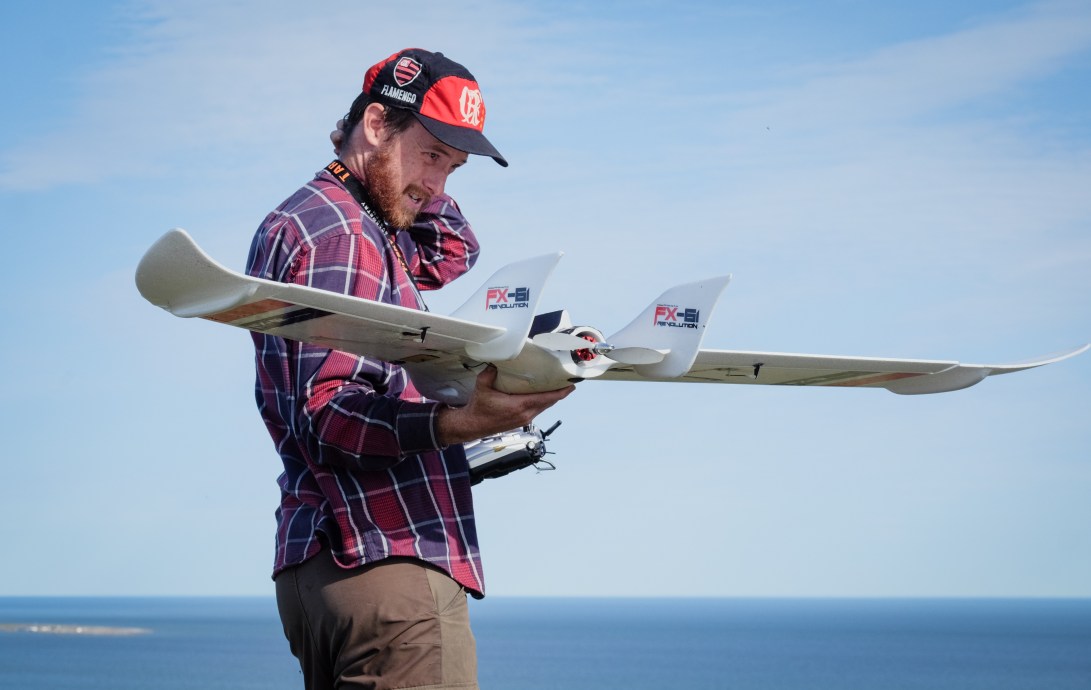 8 SAB Flying Fixedwings